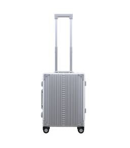 Koffer International Carry-On 21" en platine