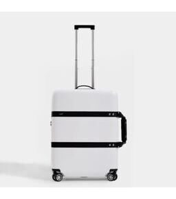 P55 Carry-On en blanc