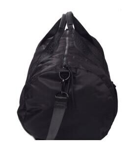 Grand sac de sport et de voyage Puffy, noir