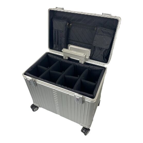 [Pas d&#039;images] 17&quot; 4 roues Pilot Case XL en platine