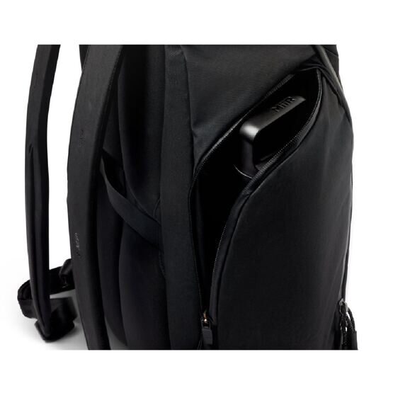 Venture - Travel Pack 26L, Jet Black