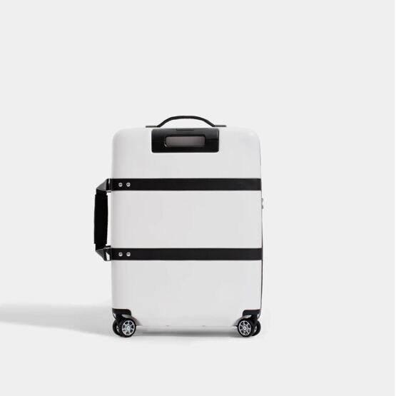 P55 Carry-On en blanc