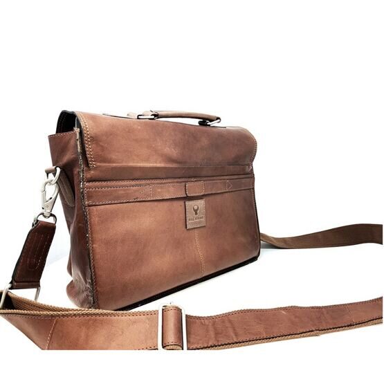 Messenger Business Bag in Cognac