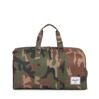 Duffles Totes Weekender en Woodland Camo 1